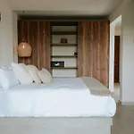 Cute Boho Penthouse 2 Bedroom Apt