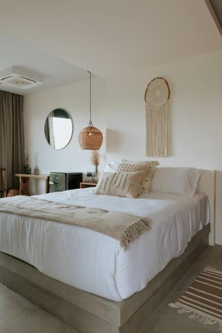 Cute Boho Penthouse 2 Bedroom